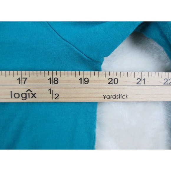 Disney Shirt Womens Medium Green Mickey Mouse Long Sleeve Key Hole‎ Casual* - Picture 7 of 9